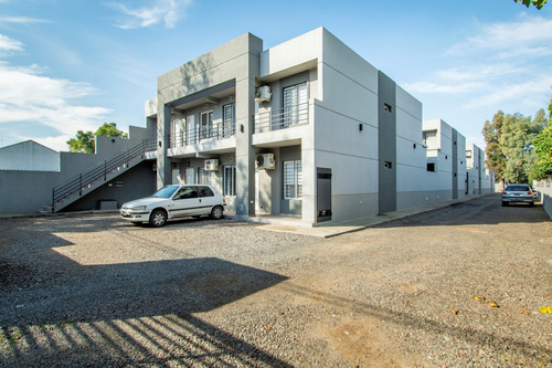 Departamento En Venta En San Miguel, G.b.a. Zona Norte, Argentina