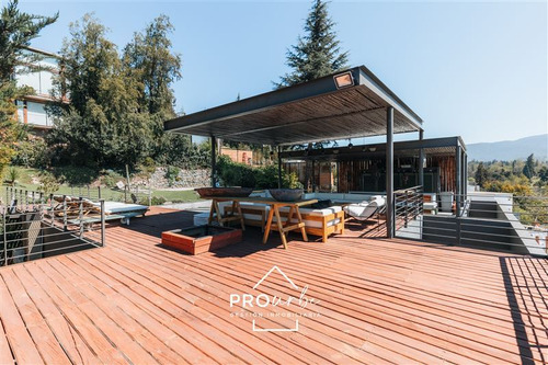 Casa En Venta, 2 Suite En Golf Lomas De La Dehesa, Barnechea