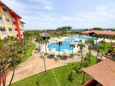 Hotel y resort en venta