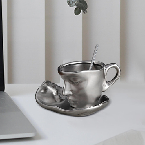 Elegante Juego De Tazas De Café De Cerámica Con Platillo Y
