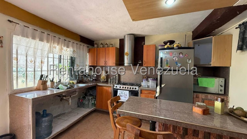 Venta Acogedora Casa Ubicada En Conjunto Cerrado,urb La Montanita Gabriela C