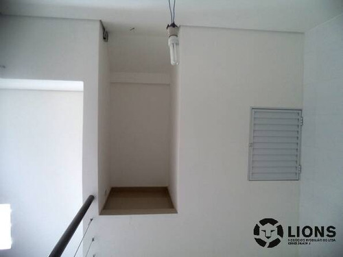 Imagem 9 de 15 de Aluga-se Loja / Salão C/ Wc + Mezanino 40m2 - Impecável - 8662
