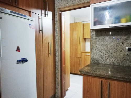 Imagen 15 de 27 de Town House, Conjunto Residencial Villas Del Este, Guatire, Estado Miranda. Mm
