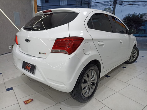 Chevrolet Onix 1.0 JOY PLUS BLACK 8V