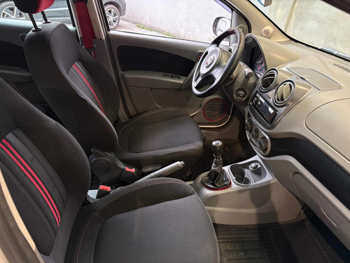 Fiat Palio 1.6 MPI SPORTING 16V FLEX 4P MANUAL