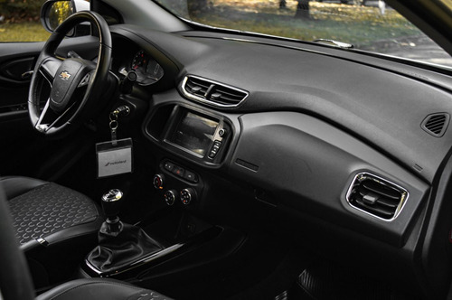Chevrolet Prisma Ltz 1.4 - Motorland Permuto / Financio
