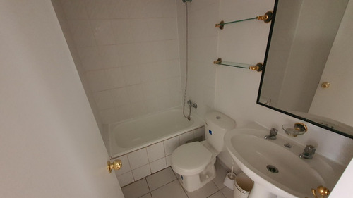 Av Pocuro/ Bodega/ Sin Estac Y Terraza/1 Dorm Y 1/2/ Rollers