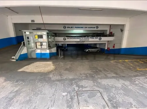 Garage En Funcionamiento Con Capacidad Para 120 Vehículos Y Excelente Ubicación