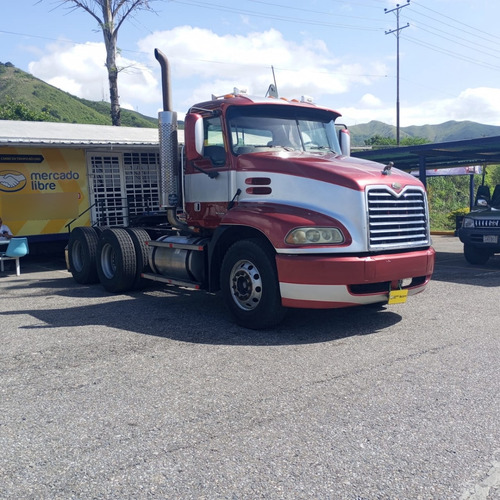 Imagen 3 de 16 de Mack Vision Cx613