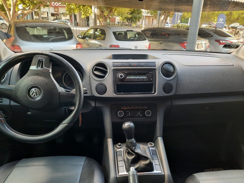 Imagen 11 de 13 de Volkswagen Amarok 2.0l Tdi 4x2 2h2 2012