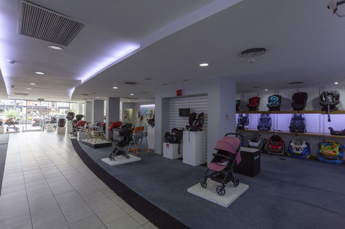 Imagen 10 de 30 de Local En Venta En Banfield