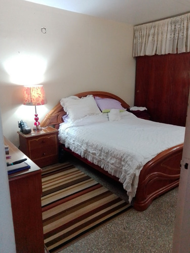 Imagen 3 de 10 de Amplio Apartamento En Planta Baja En Urb Ventuari ! Ab