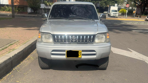 Toyota Prado 2.7 Sumo