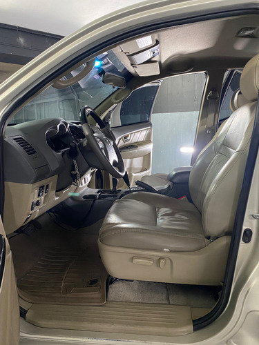 Toyota Fortuner Blindada 2013