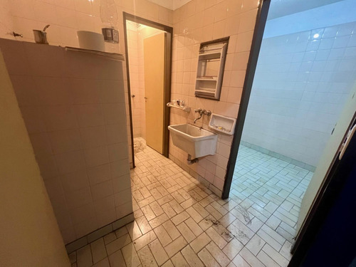 Depósito Lote Propio - 590 M2 Aprox. - Entrada Camión - Montacarga