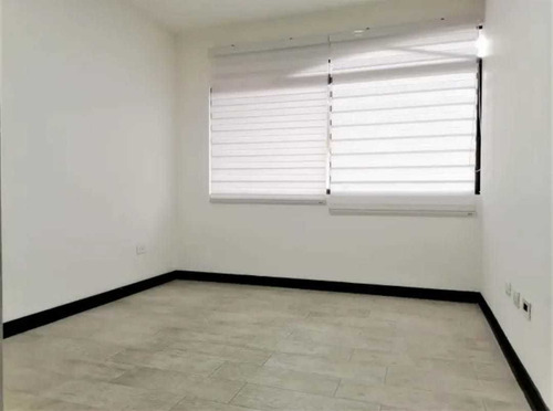 Imagen 10 de 14 de Amplia 5 Hab Residencia En Curridabat