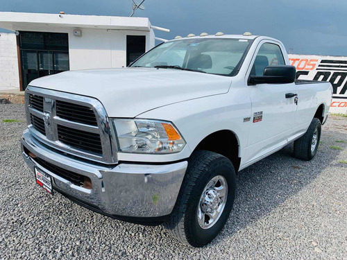 Imagen 1 de 15 de Dodge Ram 2500 2012 5.7 Pickup Slt 4x2 Mt