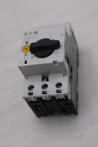 Eaton - Cutler Hammer XTPR1P6BC1 Rotary Manual Motor Protectors, Screw Terminals, B-Frame, 1-1.6A Overload