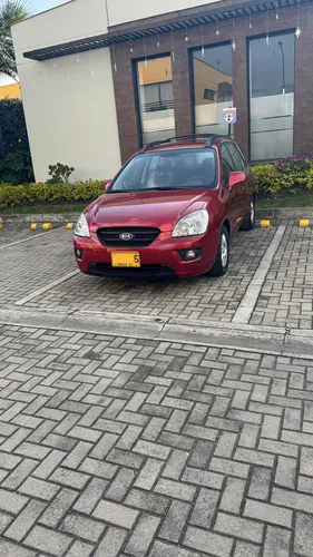 Kia Carens 2.0 Rondo Ex