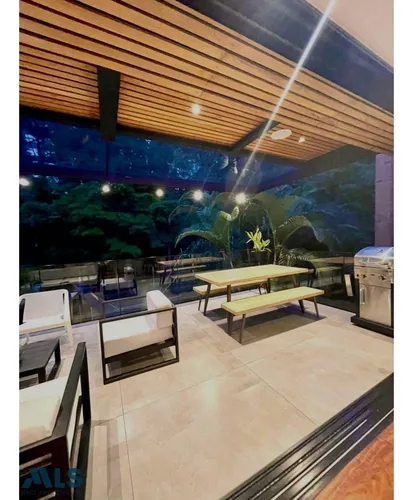 Casa Completamente Remodelada En El Campestre(mls#255908)