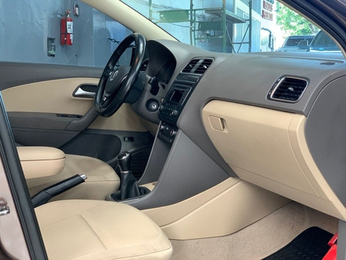Imagen 13 de 17 de Volkswagen Polo Highline
