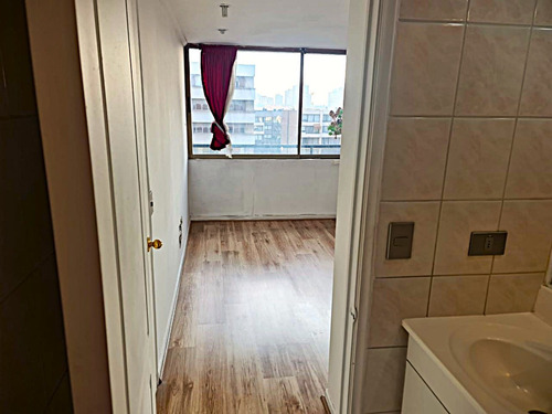 Departamento Pasaje Elisa Cole, Santiago Centro