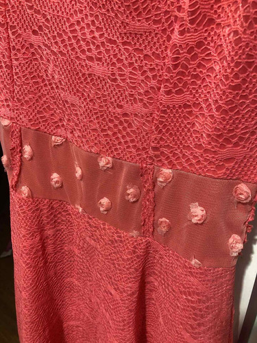 Imagen 3 de 4 de Vestido De Encaje Rosado