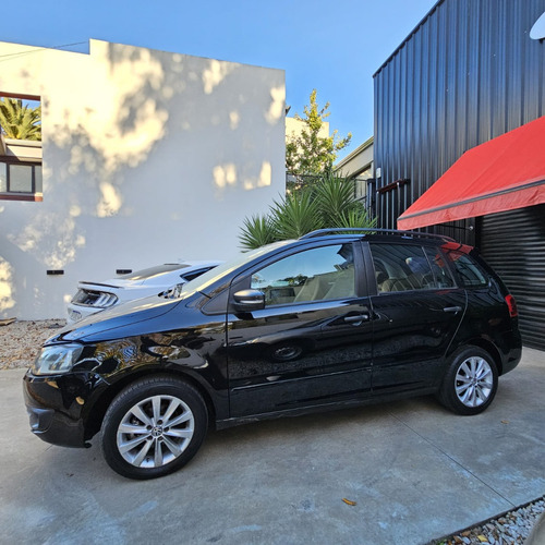 Volkswagen Suran 1.6 I Trendline 90b