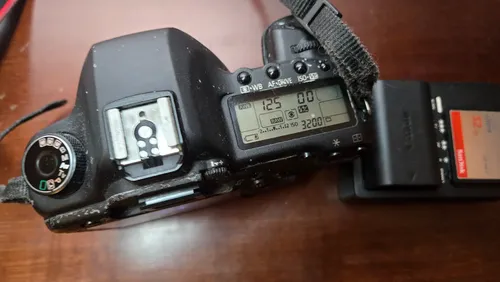 Dslr Canon Eos 5d Mark Ii Preta | MercadoLivre