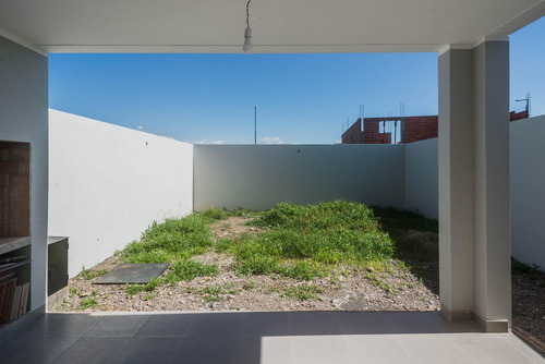 Imagen 18 de 30 de Duplex A Estrenar Venta Via Aurelia 3 Dorm
