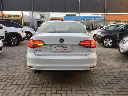 Volkswagen Jetta Cl Aa 2015