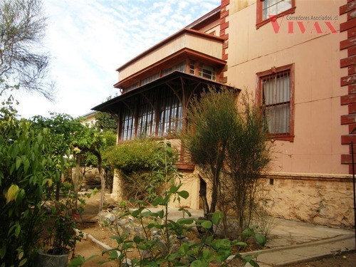 Imagen 9 de 30 de Casa En Venta En Viña Del Mar