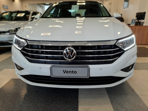 Volkswagen Vento 1.4 Tsi Highline 150cv At 2021 Mr1 A2