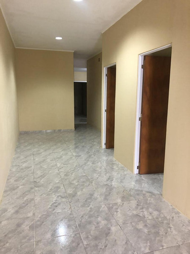 Imagen 8 de 14 de Departamentos Y Locales - Humboldt