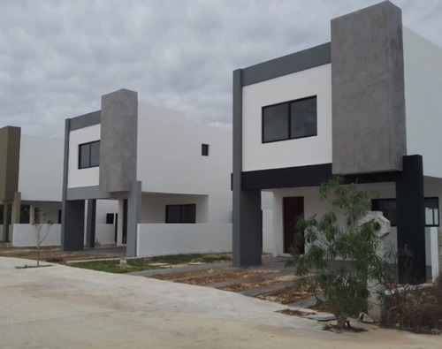 Casa En Venta, En Mérida, Conkal