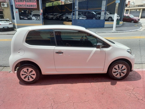 Imagem 3 de 8 de Volkswagen Up! 2016 1.0 Take 3p