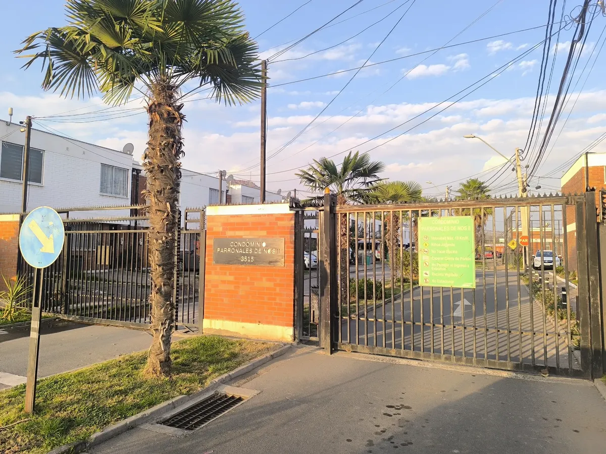 Imagen 1 de 24 de Venta Linda Casa Regularizada, Nos