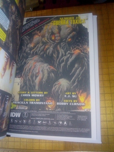 Imagen 3 de 4 de Cómic Libro Godzilla Legends Pasta Dura 5 Cómics