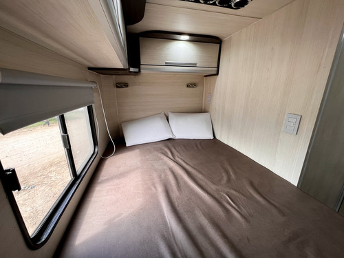 Imagen 6 de 7 de Alquiler De Motorhome Para 6 Personas