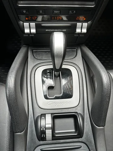 Porsche Cayenne 3.2 V6