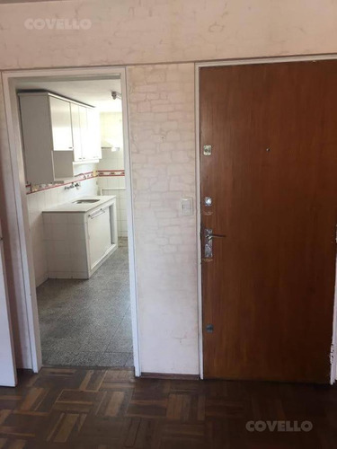 Imagen 3 de 13 de Departamento Dos Dormitorios- Centro (montevideo)