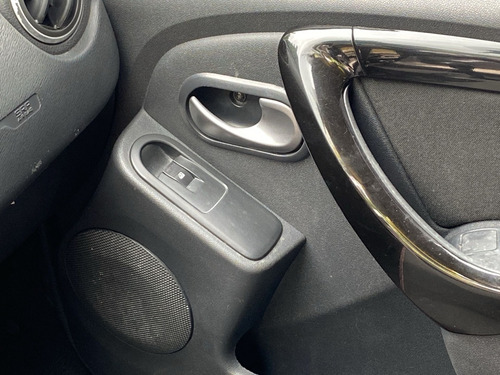 Renault Sandero 1.6 Dynamique Automatico
