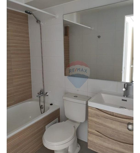 Dpto 2d 2b Con Terraza Metro Las Rejas