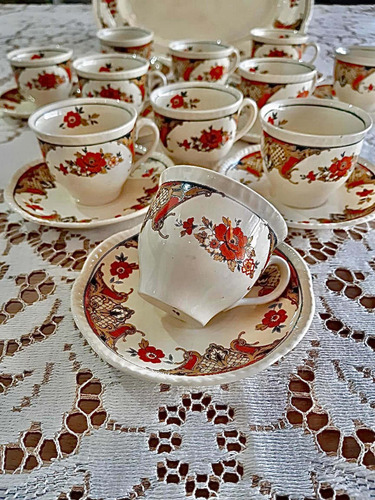 Imagen 2 de 11 de Vajilla De Loza Inglesa Woods Ivory Ware 80 Piezas