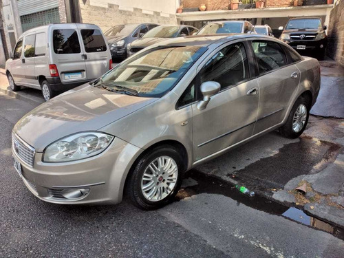 Imagen 14 de 16 de Fiat Linea 2011 1.8 Essence 130cv