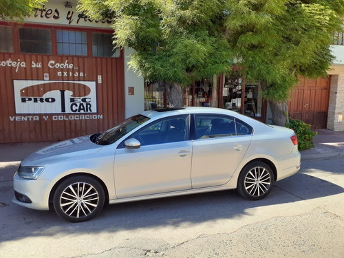 Volkswagen Vento 2.0 Sportline Tsi 200cv Dsg