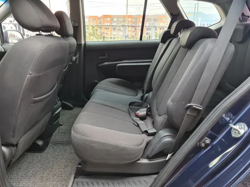Kia Carens Rondo 2.0cc AT AA 4X2
