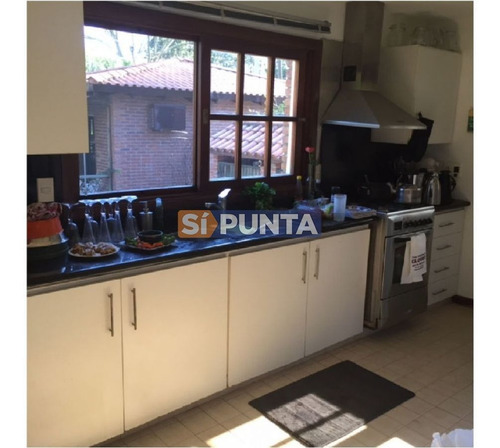 Imagen 13 de 30 de Exclusiva Casa En Laguna De Diario, Primera Calidad!! Pinares, Punta Del Este