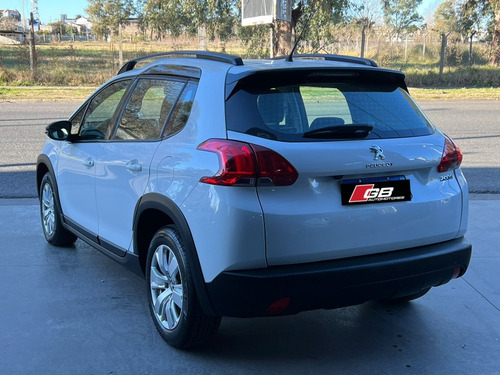 Peugeot 2008 1.6 Allure am20