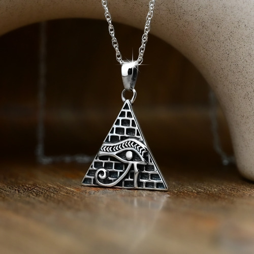 Colgante Amuleto Ojo De Horus Pirámide En Plata Nacional 